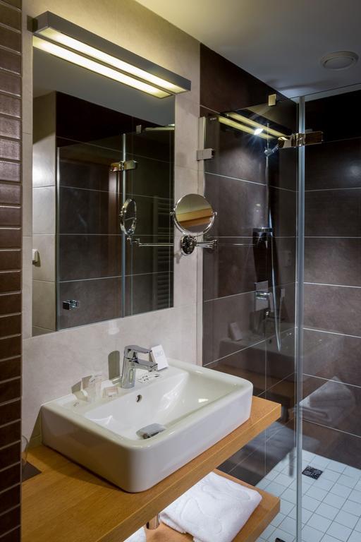 Sareza Hotel Ostrava Ngoại thất bức ảnh
